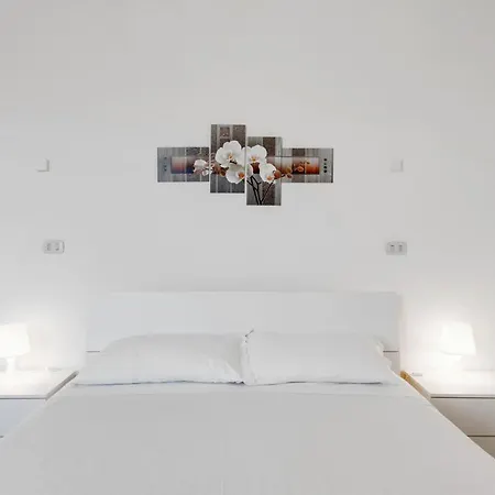 Apartment Lulli Cozy With Balcony