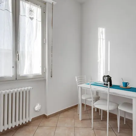 Apartment Lulli Cozy With Balcony